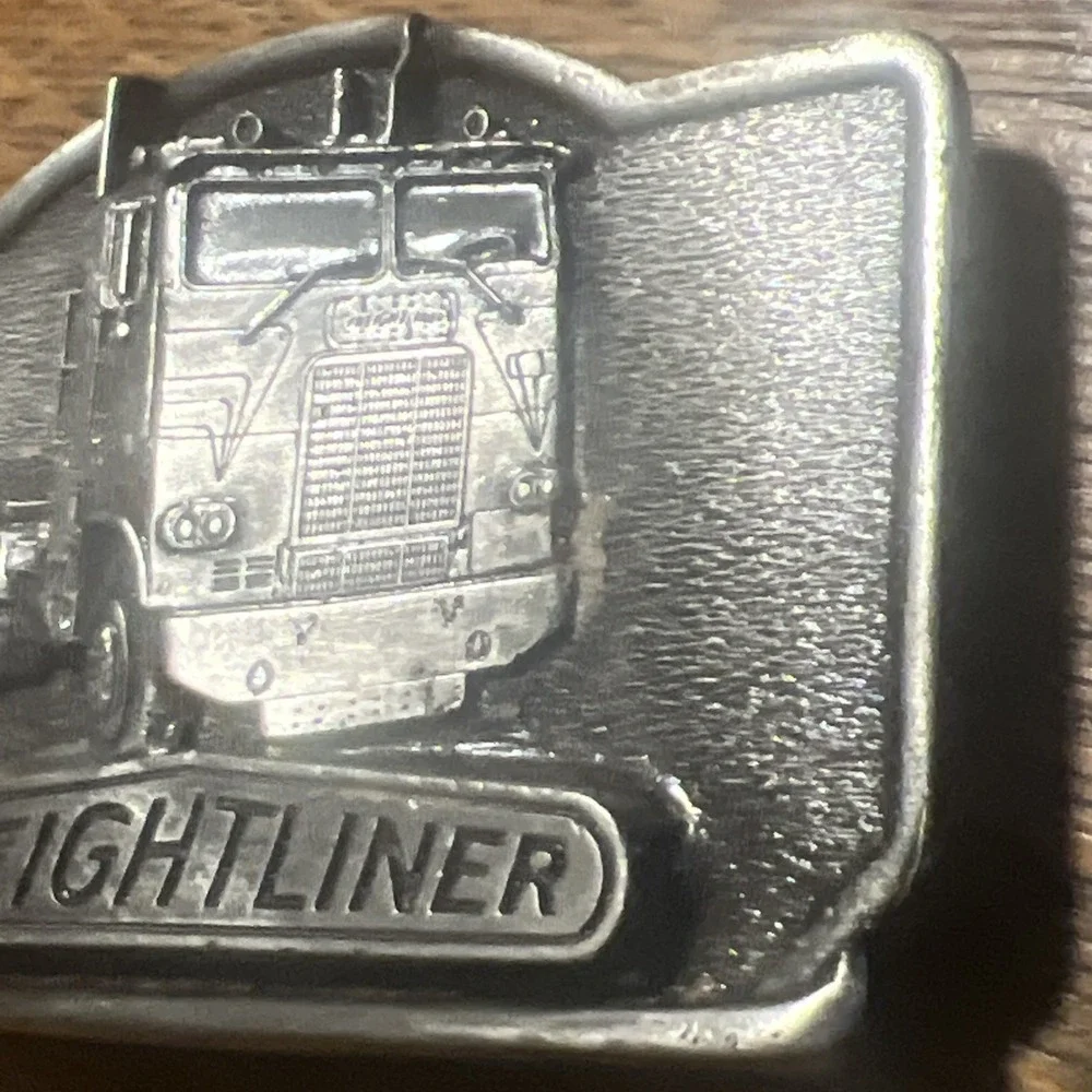 Vintage 1978 FREIGHTLINER #A-41 Metal Belt Buckle Heavy Duty Tonkin Inc Trucking
